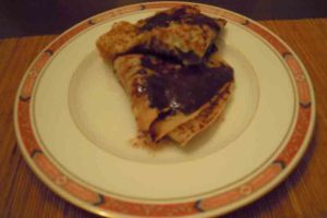 Chestnut-Filled Crepes With Chocolate