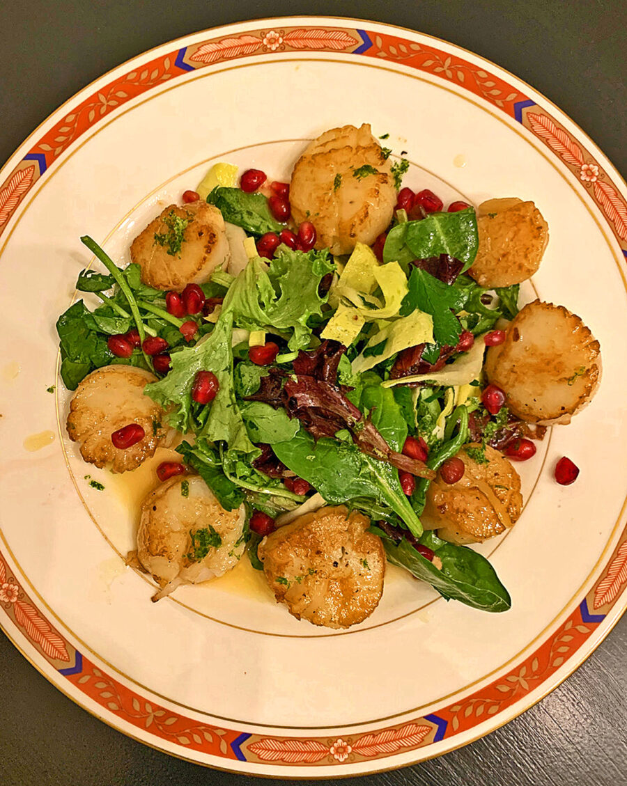 Scallops with Caramelized Grapefruit-Lime-Rosemary Sauce