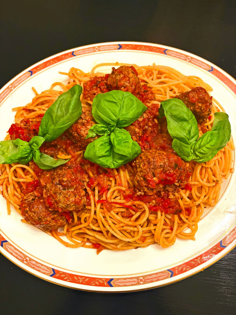 Spaghetti and Meatballs