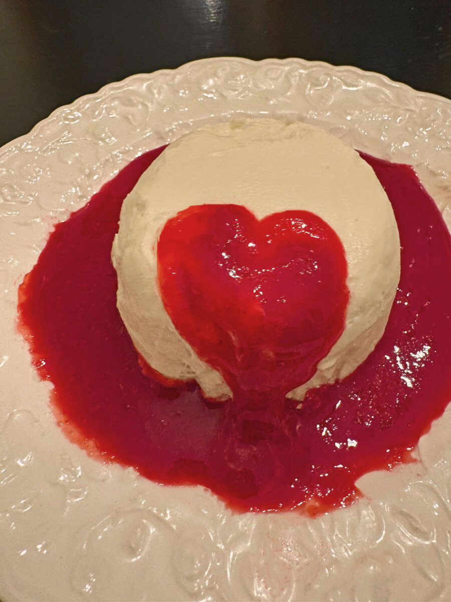 White Chocolate Coeur à la Crème