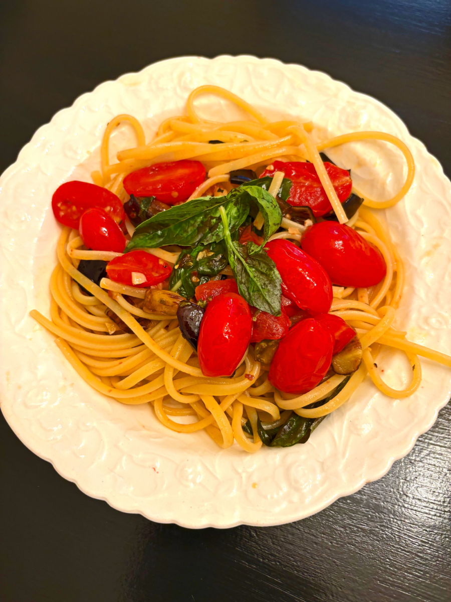 Tomatoes, Eggplant, and Basil Pasta